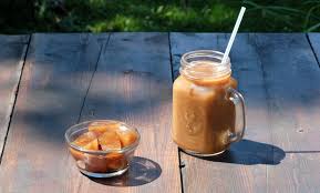 Preparing Frozen Coffee Cubes For Your Iced Coffee