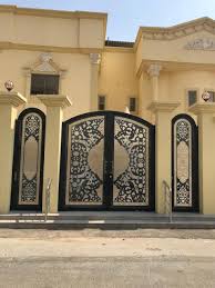 Pin By ابواب درج حديد القصور الذهبية On ابواب خارجية Iron Doors Metal Door Iron Gate