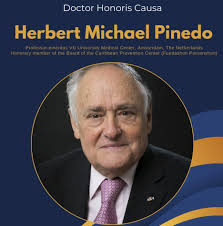 Universidad Ricardo Palma grants the "Doctor Honoris Causa" distinction to  Prof. Dr. Herbert Michael (Bob) Pinedo