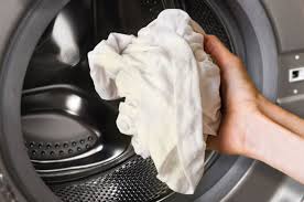 One way to get out the stains is to soak the clothing in a mixture of 1 tablespoon of white vinegar, 1/2 teaspoon of laundry detergent, and 1 quart of cold water for 15 minutes. Remove Berry Stains From Cloth Carpet And Upholstery