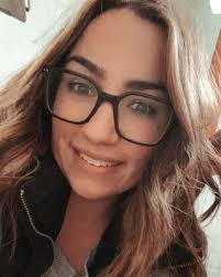 Ashley Florence's Instagram, Twitter & Facebook