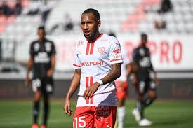 Le quatrième en cinq matchs de l1. Nancy Le Groupe Pour Le Deplacement A Grenoble Demain