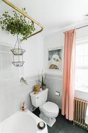 5 Stylish Ways To Warm Up Your Ice Cold Bathroom In No Time Small Bathroom Decor Bathroom Decor Colors Bathroom Decor