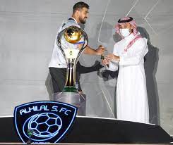 كأس خادم الحرمين الشريفين ، البطولة الثانية من حيث الأهمية في كرة القدم السعودية بعد الدوري السعودي الممتاز ، غالباً ما تعرف هذه المسابقة بـ ( كأس الملك) كأس الملك بدأت عام 1957 واستمرت إلى عام 1990 ثم توقفت بسبب تغير اسم الدوري الممتاز إلى دوري كأس خادم. ÙƒÙ… Ù‚ÙŠÙ…Ø© ÙƒØ§Ø³ Ø§Ù„Ø¯ÙˆØ±ÙŠ Ø§Ù„Ø³Ø¹ÙˆØ¯ÙŠ ÙÙ‡Ø±Ø³