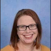 Elizabeth Gilpatrick's Instagram, Twitter & Facebook