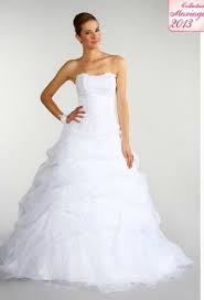 Vie pratique fin et début de collections robes de mariées. Selection De Robe Mariee Grande Taille Pas Cher Chez Tati Mariage