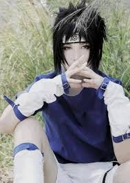 I Think She S A Girl But He Definitely Looks Like Sasuke Love It No Its Definitely A Guy L Sasuke Cosplay Naruto Cosplay Costumes Naruto Cosplay