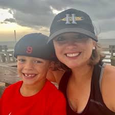 Leslie Null (@leslienull)