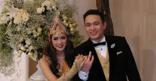 Explore @gilangdirga twitter profile and download videos and photos actor/presenter/singer host of @dacademyid @inboxsctv_ @asal_trans7 cp:broer | twaku. Foto Cerita Adiezty Fersa Awal Kenal Gilang Dirga Okezone Celebrity