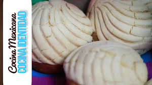 Como Hacer Conchas Panaderia Mexicana Recetas Mexicanas Yuri De Gortari Recetas Mexicanas Pan Dulce Mexicano Recetas Conchas Receta