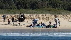 Tuncurry and forster main beaches are currently closed. 6jfklrasjb4qlm