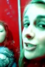 Polly-Esther: Apprivoise-moi (Video 2004)