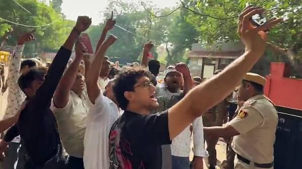FIR against Ranka, Das after Jantar Mantar breach