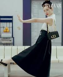 Actor bae suzy received a beautiful gift on her birthday from the luxury fashion brand dior. Pin On ë°°ìì§ Bae Suzy