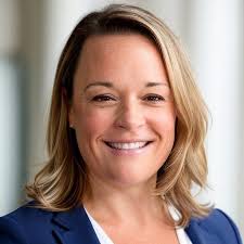 Nicole Kitzman's Instagram, Twitter & Facebook