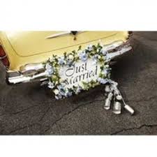 Faites attention aux publicités qui vous promettent un véhicule pour voir aussi : Accessoire Pour Voiture Balai Mariage Kit Voiture Des Maries Original