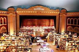 Inside The Chapters Book Store In The Bloor West Village Toronto Toronto Chapter Beautiful Library