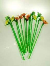 The long green stem is made even more appealing with a few tiny bubbles encapsulated within. Glass Art Translucent Orange Blossom Hand Blown Glass With Long Straight Sculpture Green Stem Art Collectibles
