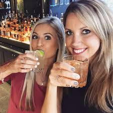 4 of the best cocktails to serve at a party