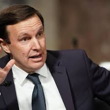 Chris Murphy, Longtime Saudi War Critic, Votes to Support Missile Sale