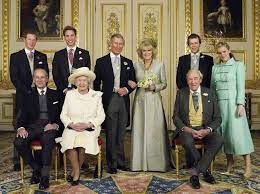 Elizabeth ii), полное имя — елизаве́та алекса́ндра мари́я (англ. Koroleva Elizaveta Ii Istoriya V Fotografiyah Marie Claire