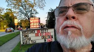 How's this for a lullaby? Performed by Josie McElhannon, student of Thom  Tollerson, who with Josie, arranged this harmonic version of "Twinkle" at  her request! Josie is the daughter of Jonathan and