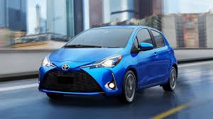 Toyota yaris sedan porta un motor de 1.5 l con 4 cilindros que generan una potencia máxima de 107 hp @6,000 rpm; 2020 Toyota Yaris Liftback Could Come Back As Rebadged Mazda2 Autoblog