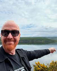 In Scotland🏴󠁧󠁢󠁳󠁣󠁴󠁿 with my favorite Scott. Pictures from Edinburgh,  a show in Kinross, and then a day trip to Loch Ness