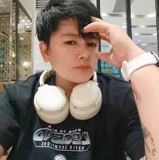 🎉 I recently helped Joylyn Camarines and Princess Camille Ferrer O'reilly  earn the Conversation Starter badge! It's exciting support them and be a  part of their community. Check out their content and