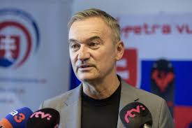 Galéria k článku: Zväz slovenského lyžovania má nového prezidenta, v  správnej rade aj Velez-Zuzulová