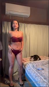 Feel the heat with Gigi The Sexy Grandma's unforgettable nude moments