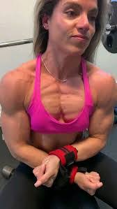 Marilyn Yee's Instagram, Twitter & Facebook