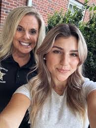 Courtney Raynor's Instagram, Twitter & Facebook