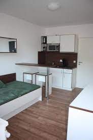 Der durchschnittliche mietpreis beträgt 17,38 €/m². Appartment Mit Balkon Nahe Bmw Voll Mobliert Internet 1 Zimmer Wohnung In Munchen Milbertshofen Am Hart