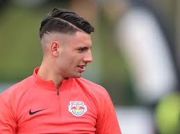 Learn all the details about dominik szoboszlai (dominik szoboszlai), a player in rb leipzig for the 2020 season on as.com. Fussball Europa Ist Verruckt Nach Szoboszlai Sn At