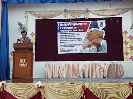 Upacara memotong ribon di dataran nilam. Kertas Kerja Majlis Penghargaan Dan Pelantikan Pemimpin Murid 2019 Guru Kaunseling Nurhaiza Che Mat