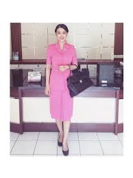 Chu tao | sap people; Jadi Ibu Bhayangkari Ini 6 Pesona Uut Permatasari Kenakan Seragam Hot Liputan6 Com