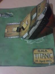 rms titanic sinking model diorama by
