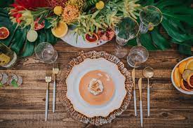 I've prepared some cool table settings that are perfect. Tropical Inspired Table Setting Pink Wasabi Destination Weddings And Event Planners Stylists