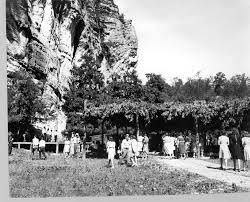 Mitchell S Bluff Provides The Back Drop For This Large Brush Arbor Believed To Be One Of The Largest Ever Erected In The Ozar Forest Service Appalachia Ozarks