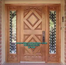 Apabila dilihat dari cara membukanya, ada dua pilihan model, yaitu pintu dorong dan pintu geser. Model Pintu Utama Tunggal Mewah Modern Single Door Design Wooden Main Door Design Wooden Door Design