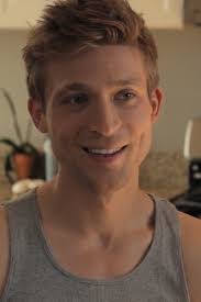 Derek Cameron's Instagram, Twitter & Facebook