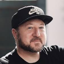 Ryan Vanni's Instagram, Twitter & Facebook