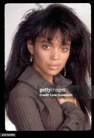 697 Lisa Lynn Photos & High Res Pictures