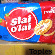 Maybe you would like to learn more about one of these? Jual Biskuit Slai Olai Kemasan Besar Nanas Kota Surabaya Laba Barokah Snack Store Tokopedia
