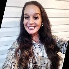 Amanda Distler's Instagram, Twitter & Facebook