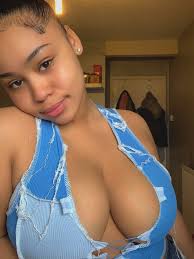 Experience the Best Sexchat with Live Adults