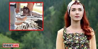 Diyerek kuzey yıldızı dizisindeki yıldız karakterinin resmini paylaştı. Kuzey Yildizi Nin Basrol Oyuncusu Aslihan Guner Ustsuz Guneslenirken Yakalandi