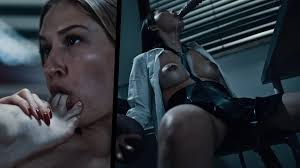 実写 日本のアニメ ホラー - アジアの女子高生教師が教室で角質の悪魔に犯される Vored