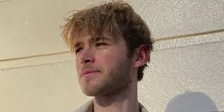 Stan Brunt's Instagram, Twitter & Facebook